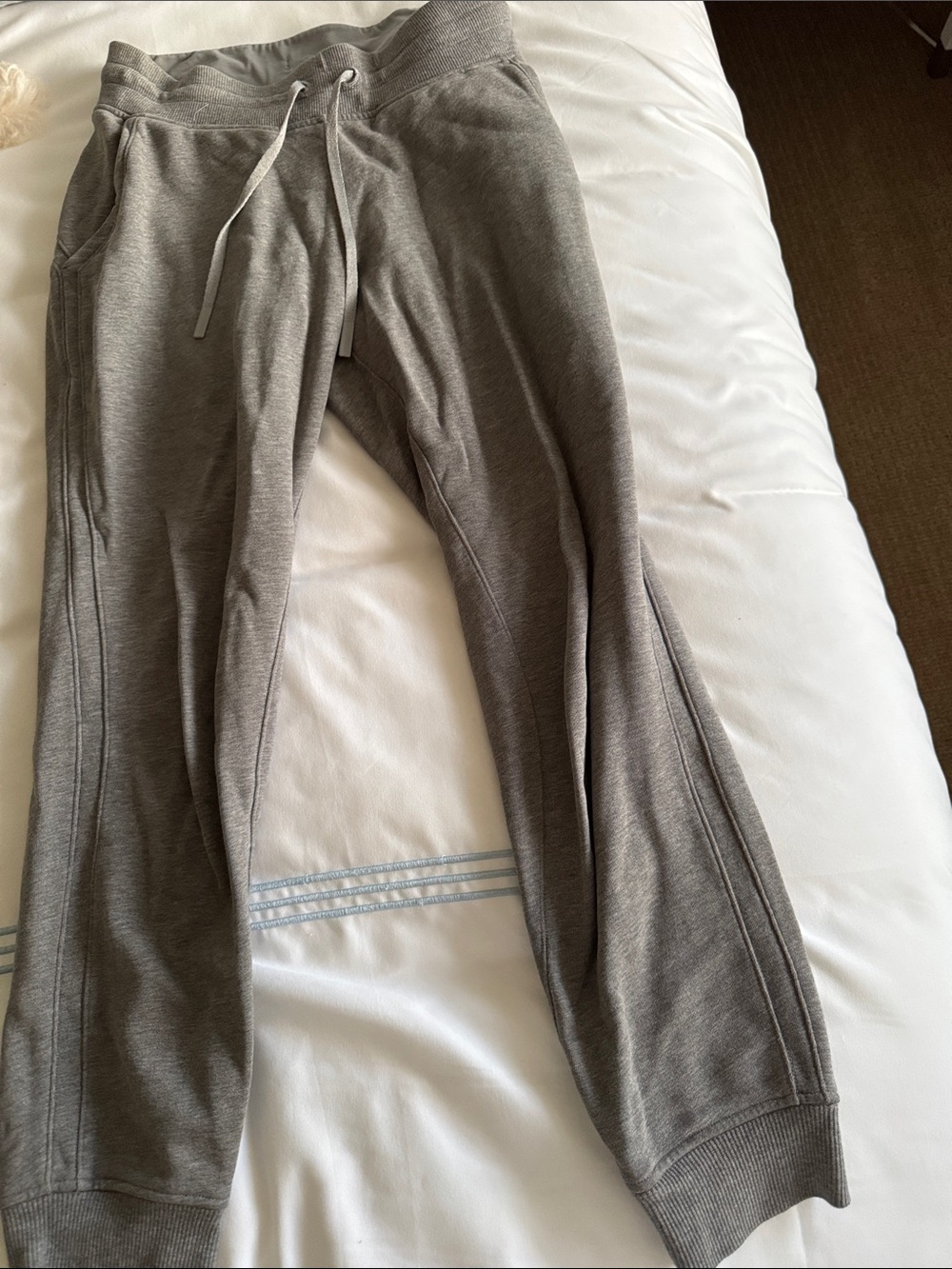 Lululemon Drawstring Sweatpants- Women’s grey.